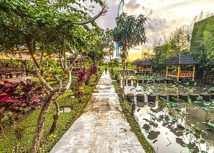Padiku Semana Private Pool *